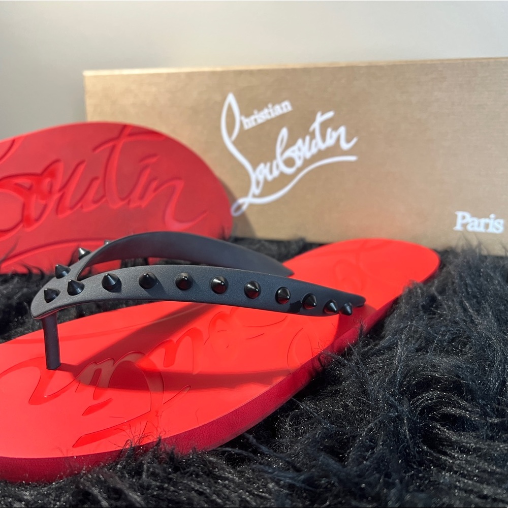 Authentic Louboutin Loubi Flip Flat sandals with original box